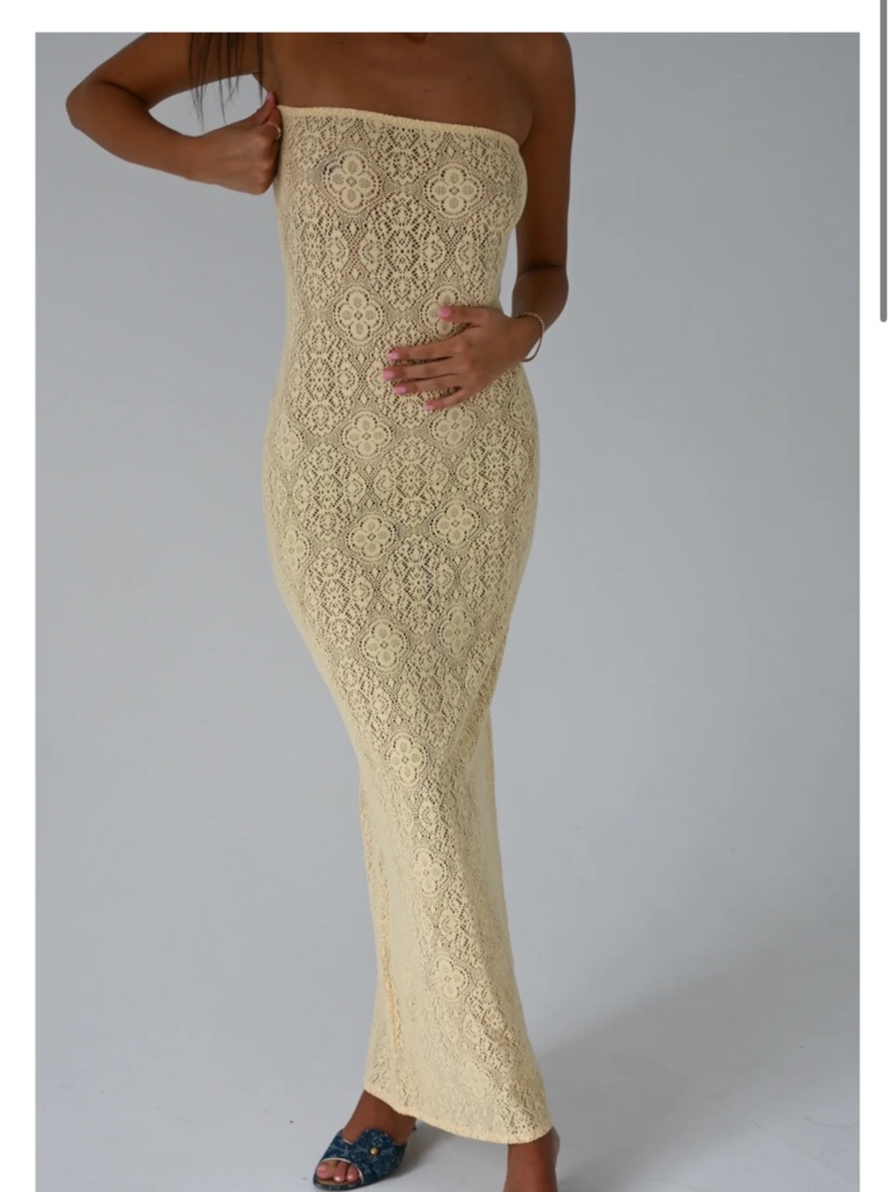 Elegant Strapless Lace Maxi Dress in Cream